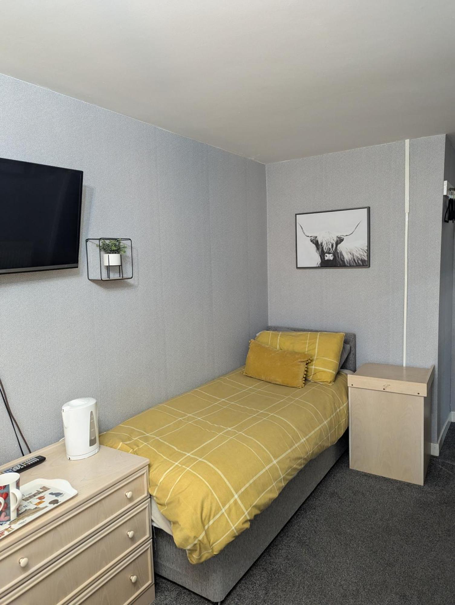 Rooms At Tarrareoch Bathgate Camera foto