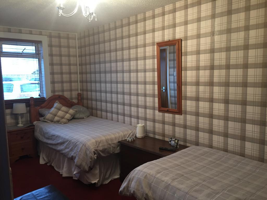 Rooms At Tarrareoch Bathgate Esterno foto