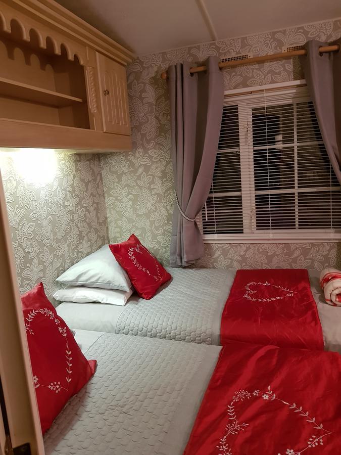 Rooms At Tarrareoch Bathgate Esterno foto